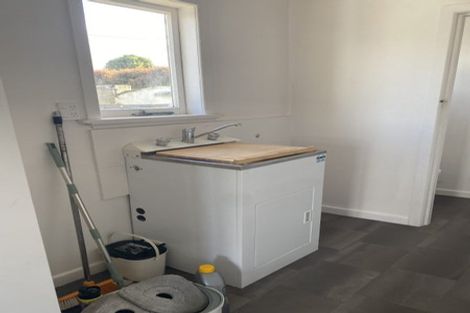 Photo of property in 1/15 Tane Street, New Lynn, Auckland, 0600