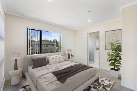 Photo of property in 89d Cascades Road, Pakuranga Heights, Auckland, 2010