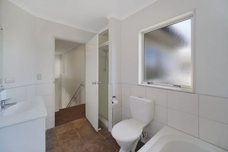 Photo of property in 10 Rehua Place, Favona, Auckland, 2024