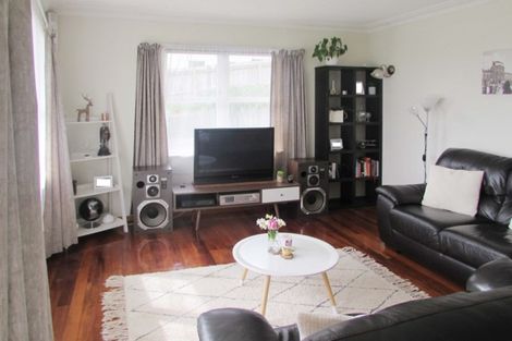 Photo of property in 1/22 Wellington Street, Papakura, 2110