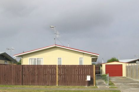 Photo of property in 89 Tait Drive, Greenmeadows, Napier, 4112