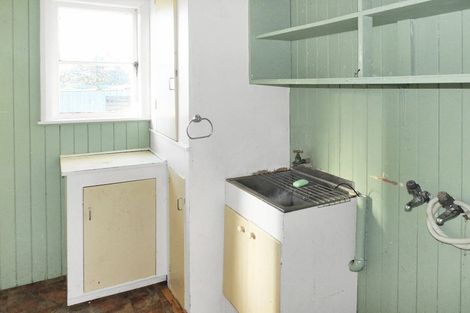 Photo of property in 43b Johnston Street, Foxton, 4814