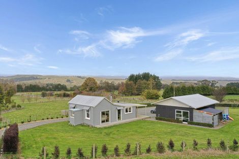 Photo of property in 31 Londons Ford Road, Kimbolton, 4777