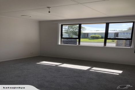 Photo of property in 34 Trelawney Crescent, Westown, New Plymouth, 4310