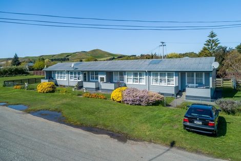 Photo of property in 1 Renwick Street, Seddon, 7210