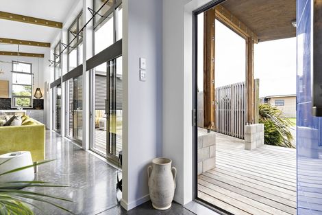 Photo of property in 3 Tuscan Lane, Martinborough, 5711