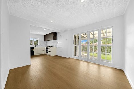 Photo of property in 76 Old Wairoa Road, Papakura, 2110