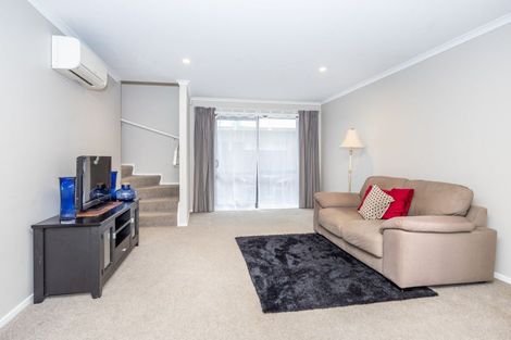 Photo of property in 2/30 Willoughby Street, Whitiora, Hamilton, 3200