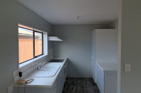 Photo of property in 2/86 Gilberthorpes Road, Hei Hei, Christchurch, 8042