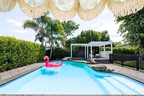 Photo of property in 46 Williams Street, Cambridge, 3434