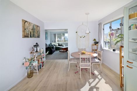 Photo of property in 42 Thyra Street, Dannevirke, 4930