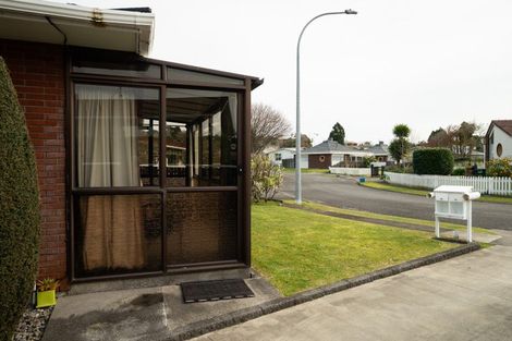 Photo of property in 10 Kapui Place, Waitara, 4320