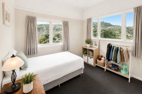 Photo of property in 2 Tarawera Road, Johnsonville, Wellington, 6037