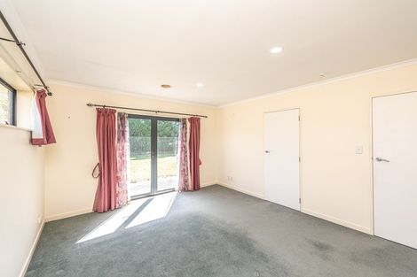 Photo of property in 18 Holdsworth Drive, Otamatea, Whanganui, 4500