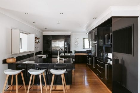 Photo of property in 6 Harbourside Way, Welcome Bay, Tauranga, 3112