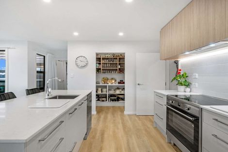 Photo of property in 125 Prestons Park Drive, Marshland, Christchurch, 8083