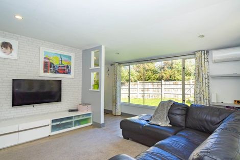 Photo of property in 9 Mcdonnell Road, Arrowtown, 9302