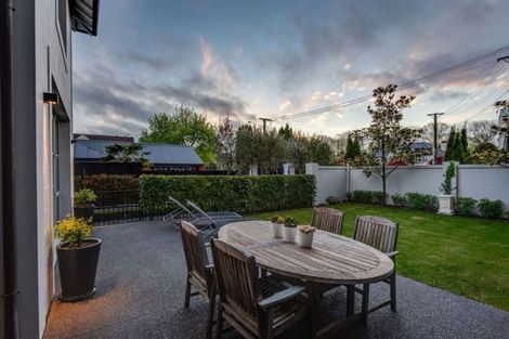 Photo of property in 6 Wairarapa Terrace, Merivale, Christchurch, 8014