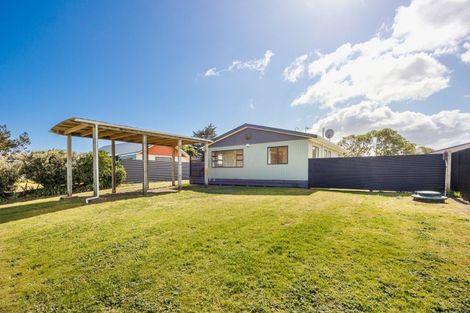 Photo of property in 65 Himatangi Street, Himatangi Beach, Foxton, 4891