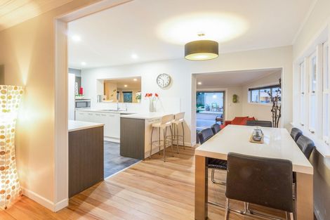 Photo of property in 91 Taikata Road, Te Atatu Peninsula, Auckland, 0610