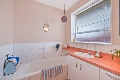 Photo of property in 9 Burnbrae Street, Saint Martins, Christchurch, 8022