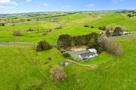 Photo of property in 688 Maungakaramea Road, Maungakaramea, Whangarei, 0178