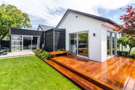 Photo of property in 212 Matsons Avenue, Papanui, Christchurch, 8053