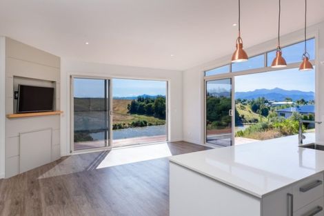 Photo of property in 9 Ridgetop Rise, Fairhall, Blenheim, 7272