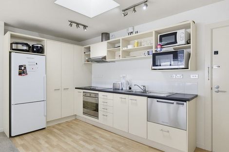 Photo of property in Westhaven Apartments, 23/127 Molesworth Street, Thorndon, Wellington, 6011