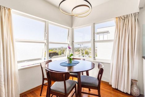 Photo of property in 1/11 Onepoto Road, Hauraki, Auckland, 0622