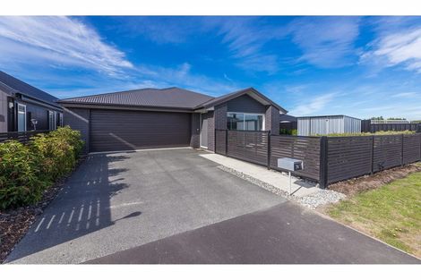 Photo of property in 19 Heney Street, Kaiapoi, 7630