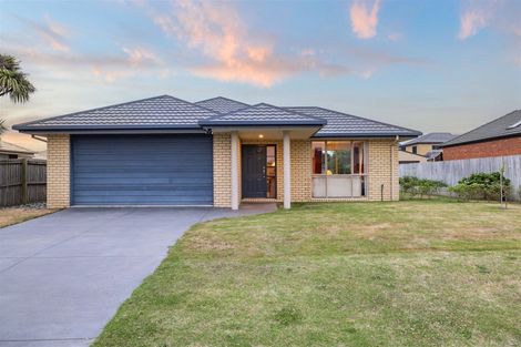 Photo of property in 7 Stout Street, Waimairi Beach, Christchurch, 8083