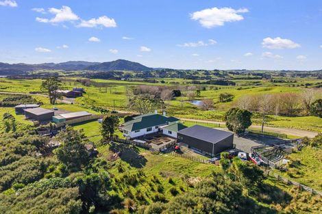 Photo of property in 161 Ranganui Road, Kaiwaka, 0573
