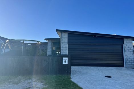Photo of property in 36 Marion Crescent, Papamoa Beach, Papamoa, 3118