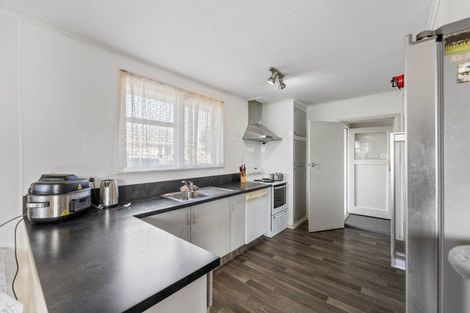 Photo of property in 17 Te Iwiheke Place, Turangi, 3334