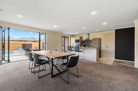 Photo of property in 42 Winchester Place, Rototuna North, Hamilton, 3210