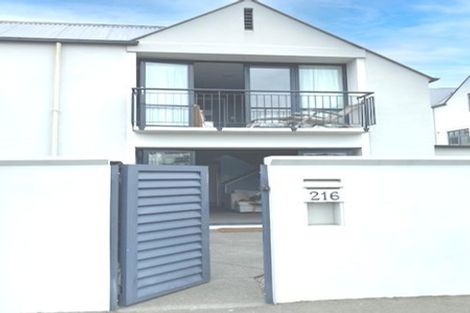 Photo of property in 216 Gloucester Street, Christchurch Central, Christchurch, 8011