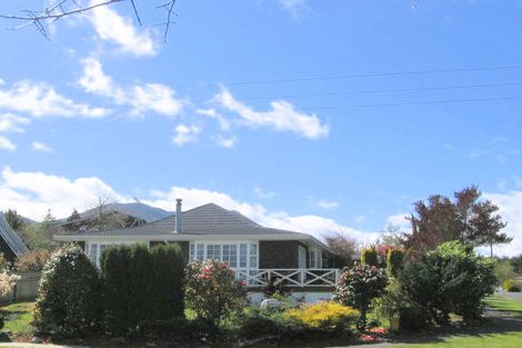 Photo of property in 46 Invergarry Road, Hilltop, Taupo, 3330