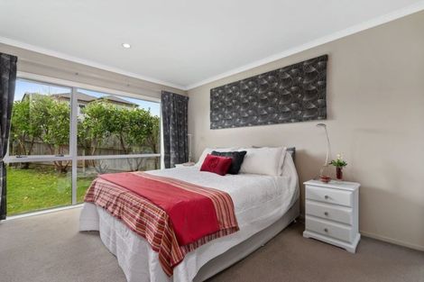 Photo of property in 11 Mermaid Mews, Red Beach, 0932