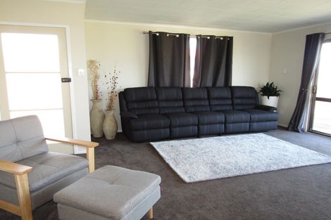 Photo of property in 55 Puriri Crescent, Edgecumbe, 3120