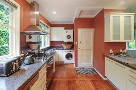 Photo of property in 64a Simla Crescent, Khandallah, Wellington, 6035