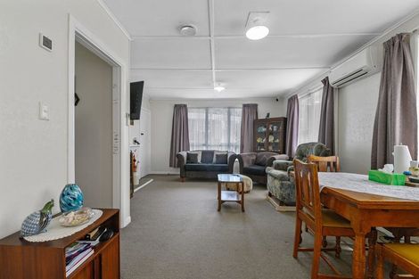 Photo of property in 35 Park Road, Western Heights, Rotorua, 3015