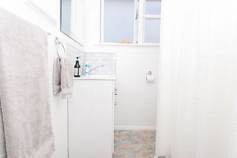 Photo of property in 17 Victor Street, Dannevirke, 4930