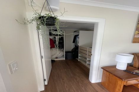 Photo of property in 87 Plateau Road, Te Marua, Upper Hutt, 5018