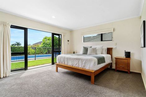 Photo of property in 36a Westerham Drive, Dannemora, Auckland, 2016