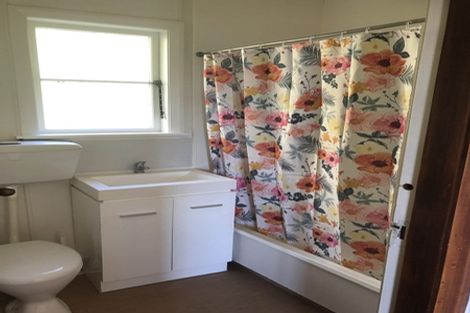 Photo of property in 71 Bombay Street, Ngaio, Wellington, 6035