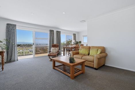 Photo of property in 31 Carlton Street, Bellevue, Tauranga, 3110