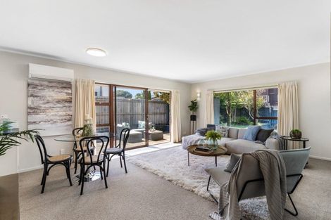 Photo of property in 1/19 Gulf Crest, Bucklands Beach, Auckland, 2012