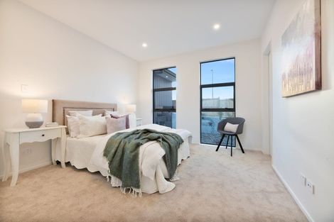 Photo of property in 7 Kiokio Place, Swanson, Auckland, 0614