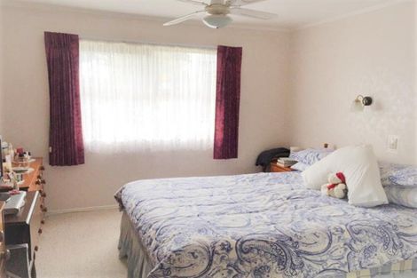 Photo of property in 2/1 Landscape Road, Papatoetoe, Auckland, 2025
